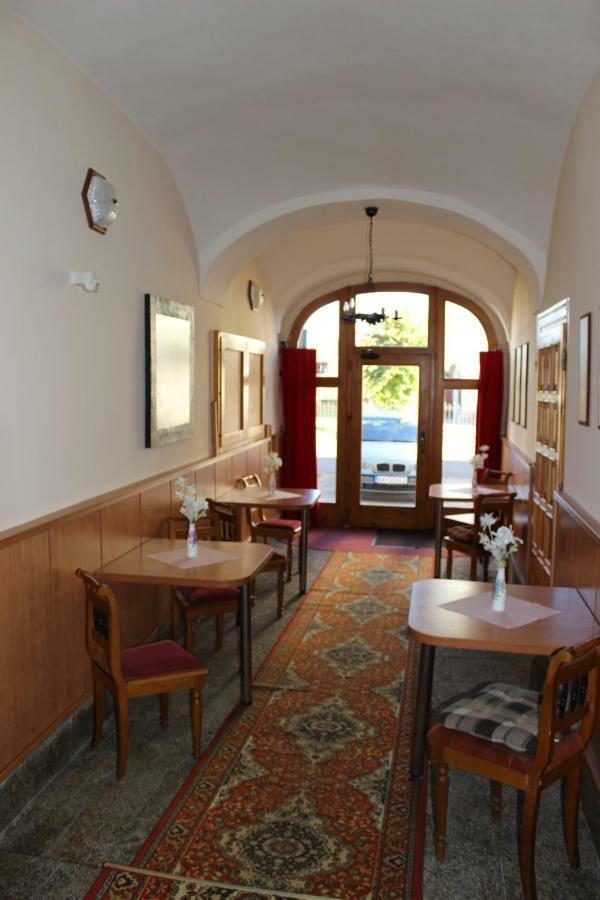 V Penzion Spisska Bela Extérieur photo