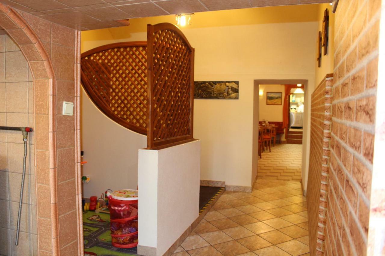 V Penzion Spisska Bela Extérieur photo