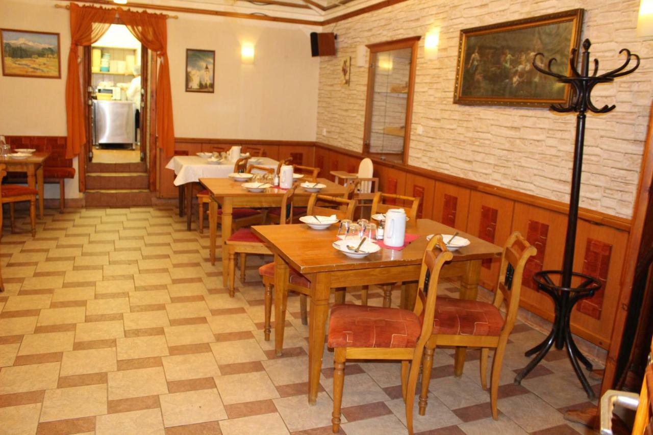 V Penzion Spisska Bela Extérieur photo