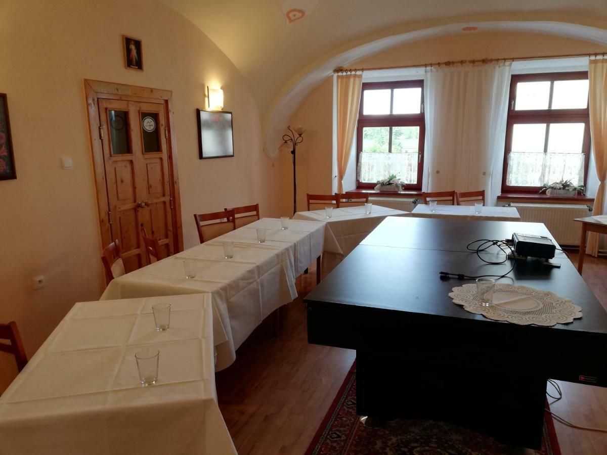 V Penzion Spisska Bela Extérieur photo