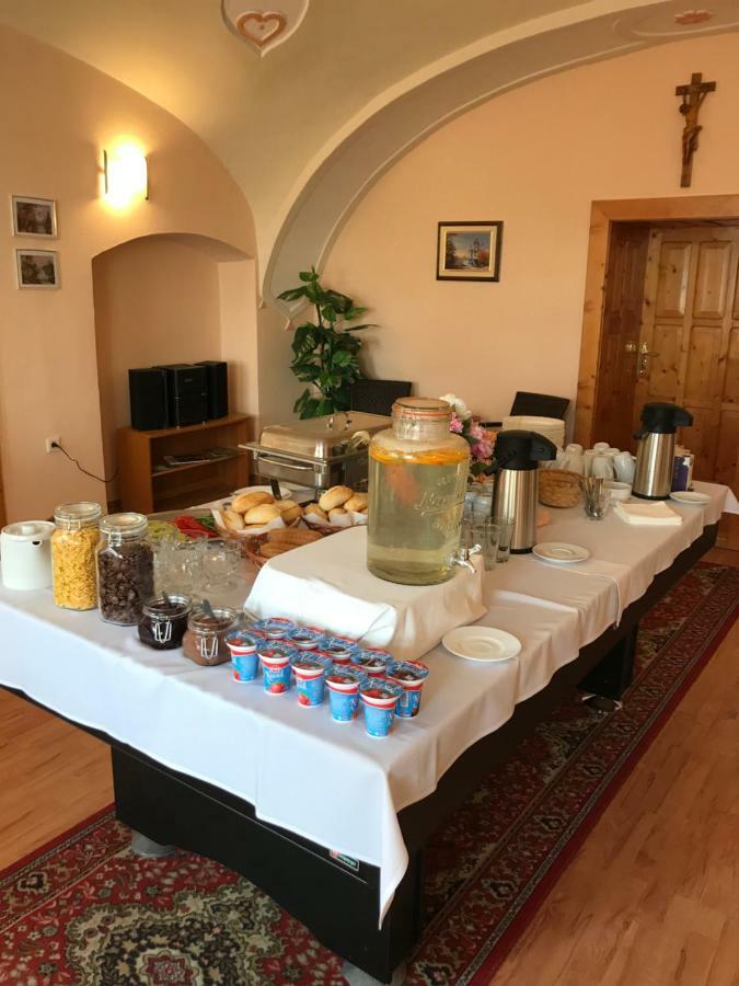 V Penzion Spisska Bela Extérieur photo